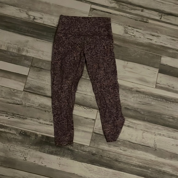 lululemon athletica Pants - Lululemon purple flowery leggings